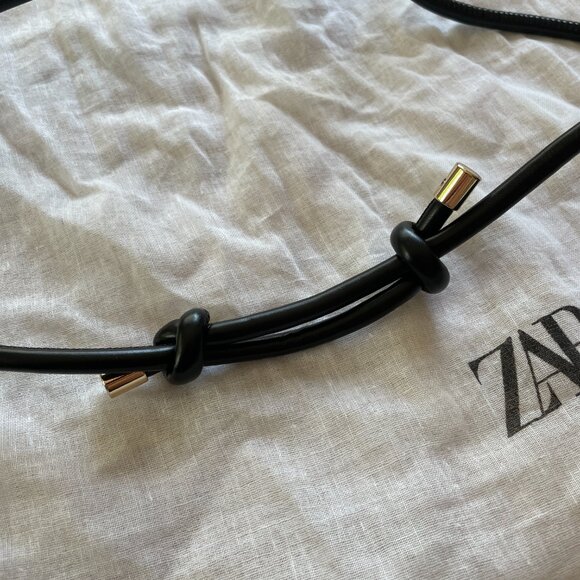 Zara KNOTTED STRAP CROSSBODY BAG - Picture 4 of 11